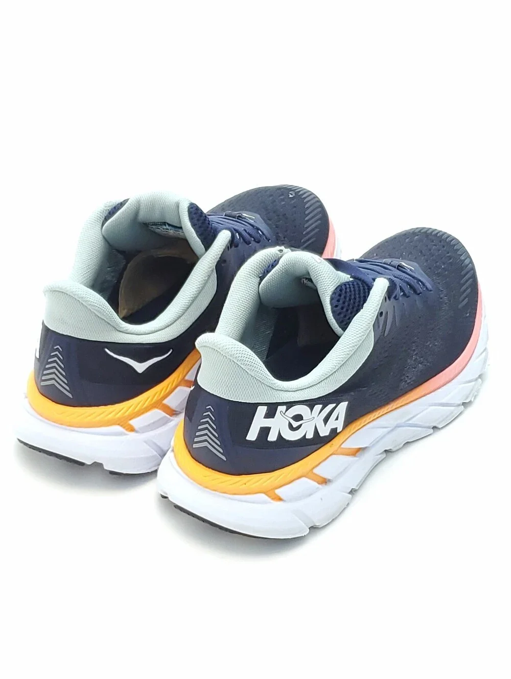 Hoka One One hoka one